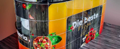 glass_kiosk