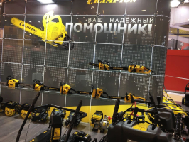 exhibition glass stand