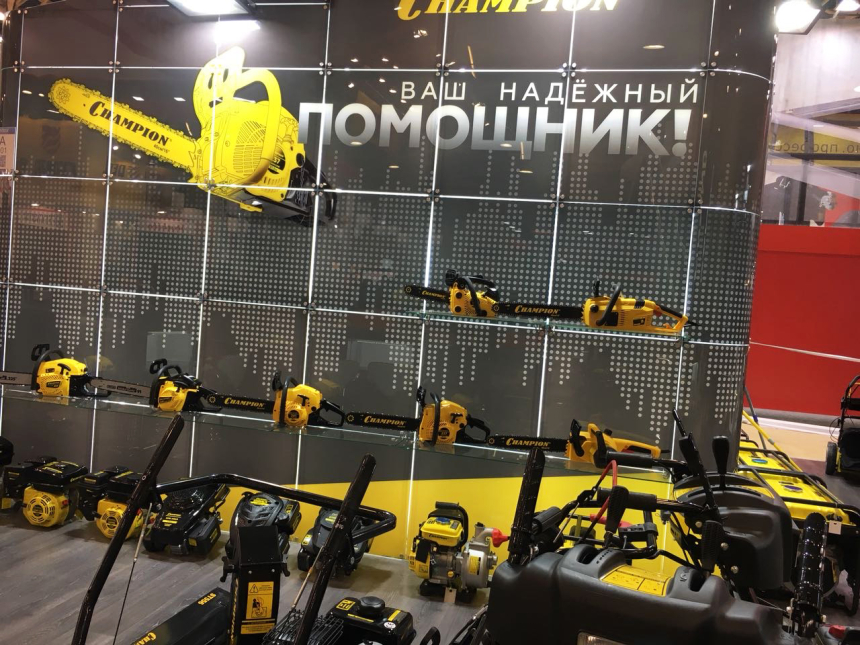 exhibition glass stand